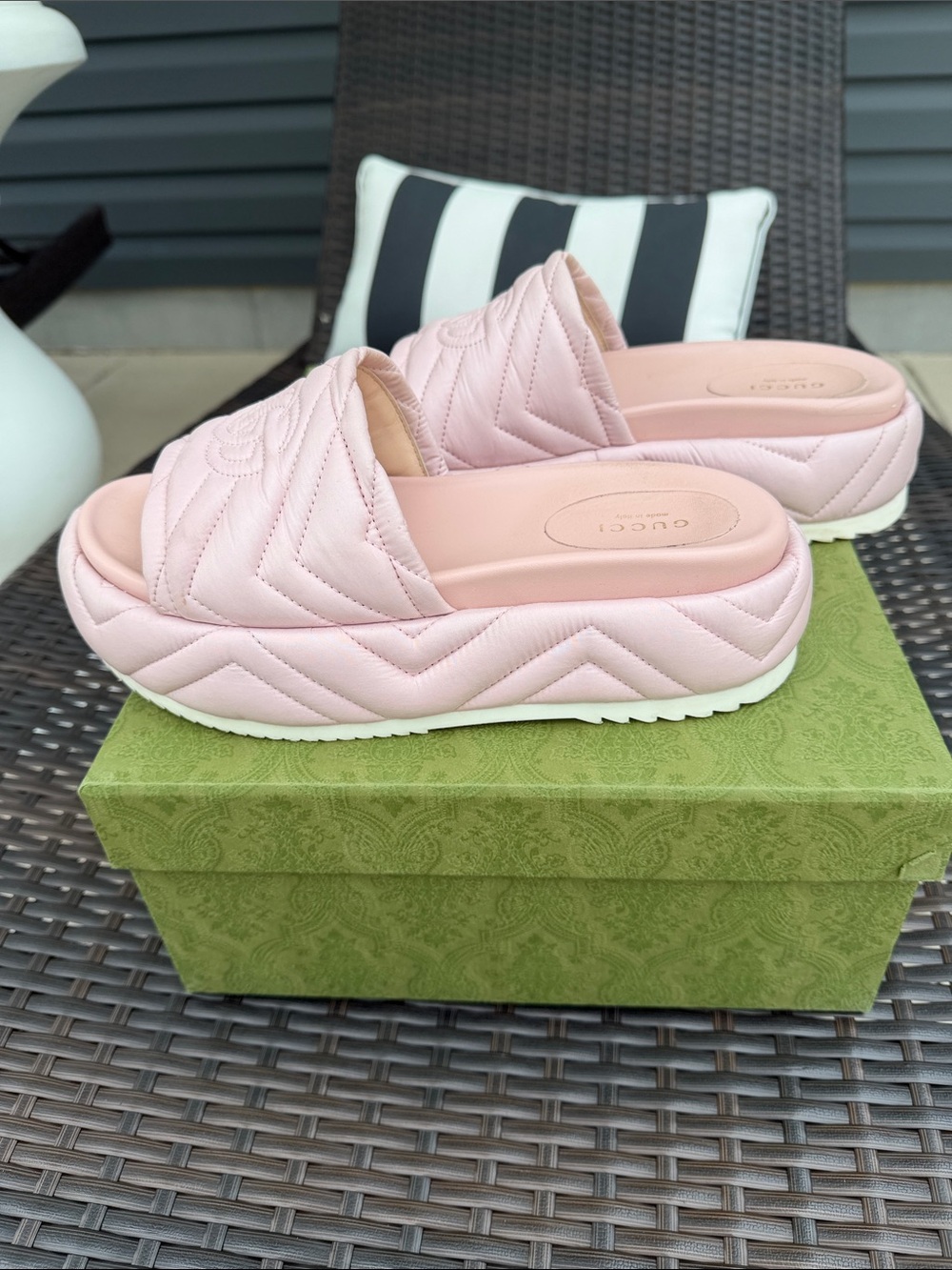 Gucci Angelina platform slide sandals - Picture 6 of 10